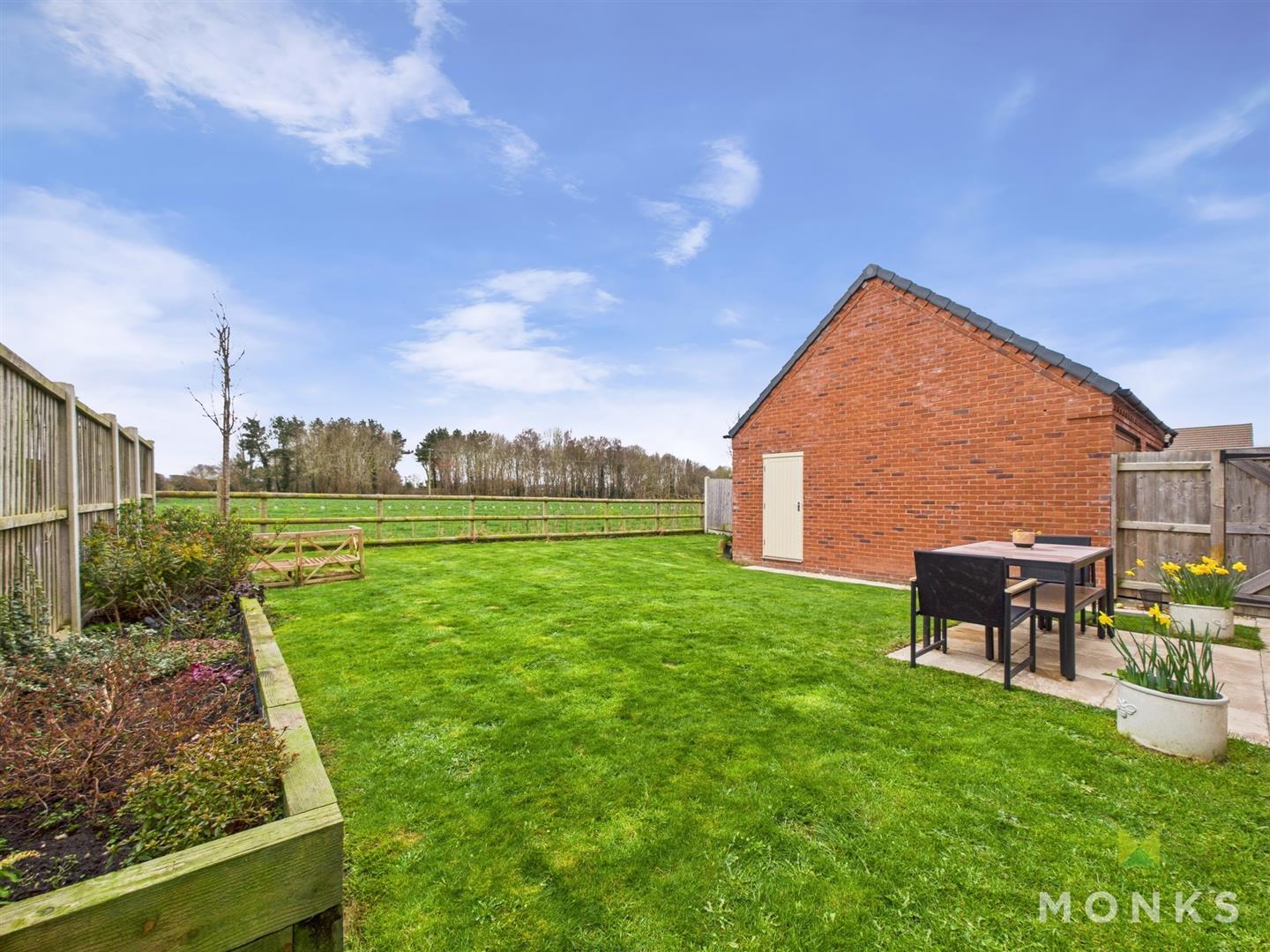 59 Roden Grove, Shrewsbury, SY4 5HJ SSTC